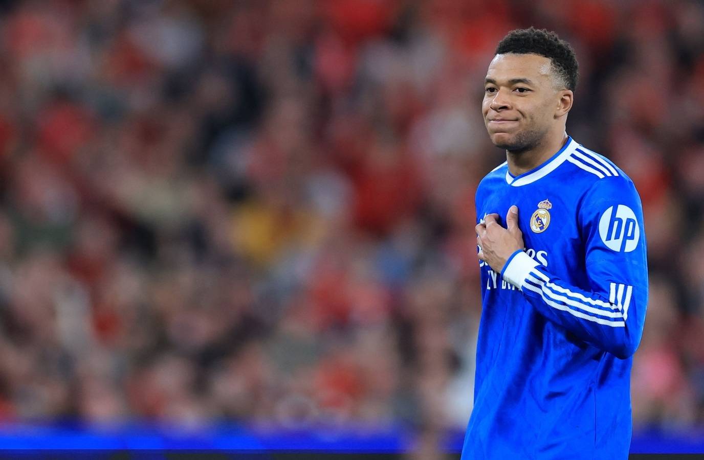 Mbappe's Knee Injury Clouds Real Madrid's Champions League Hopes