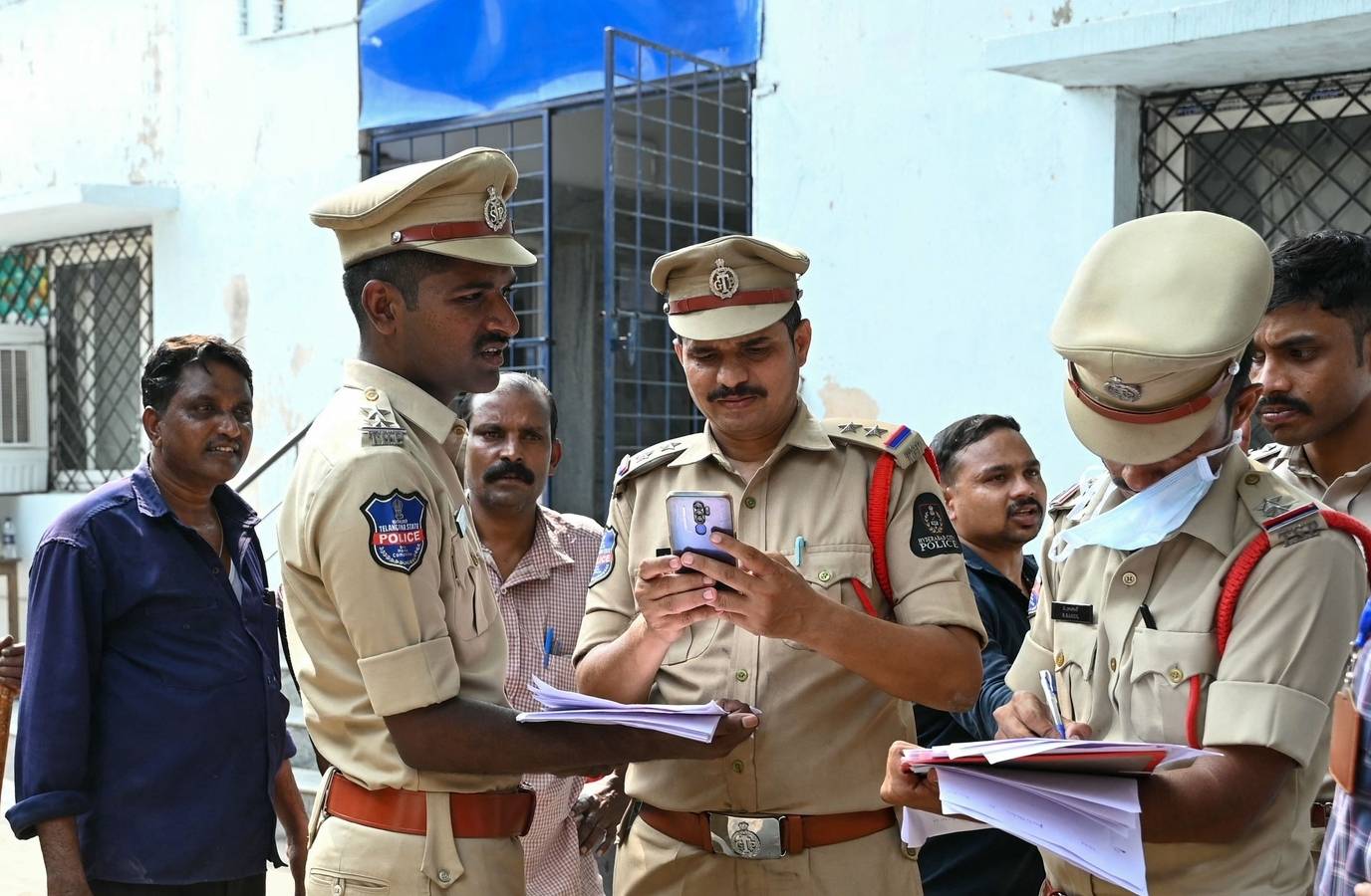 Maoist Leader Ganapathy Expected to Surrender Soon, Family Seeks Forgiveness