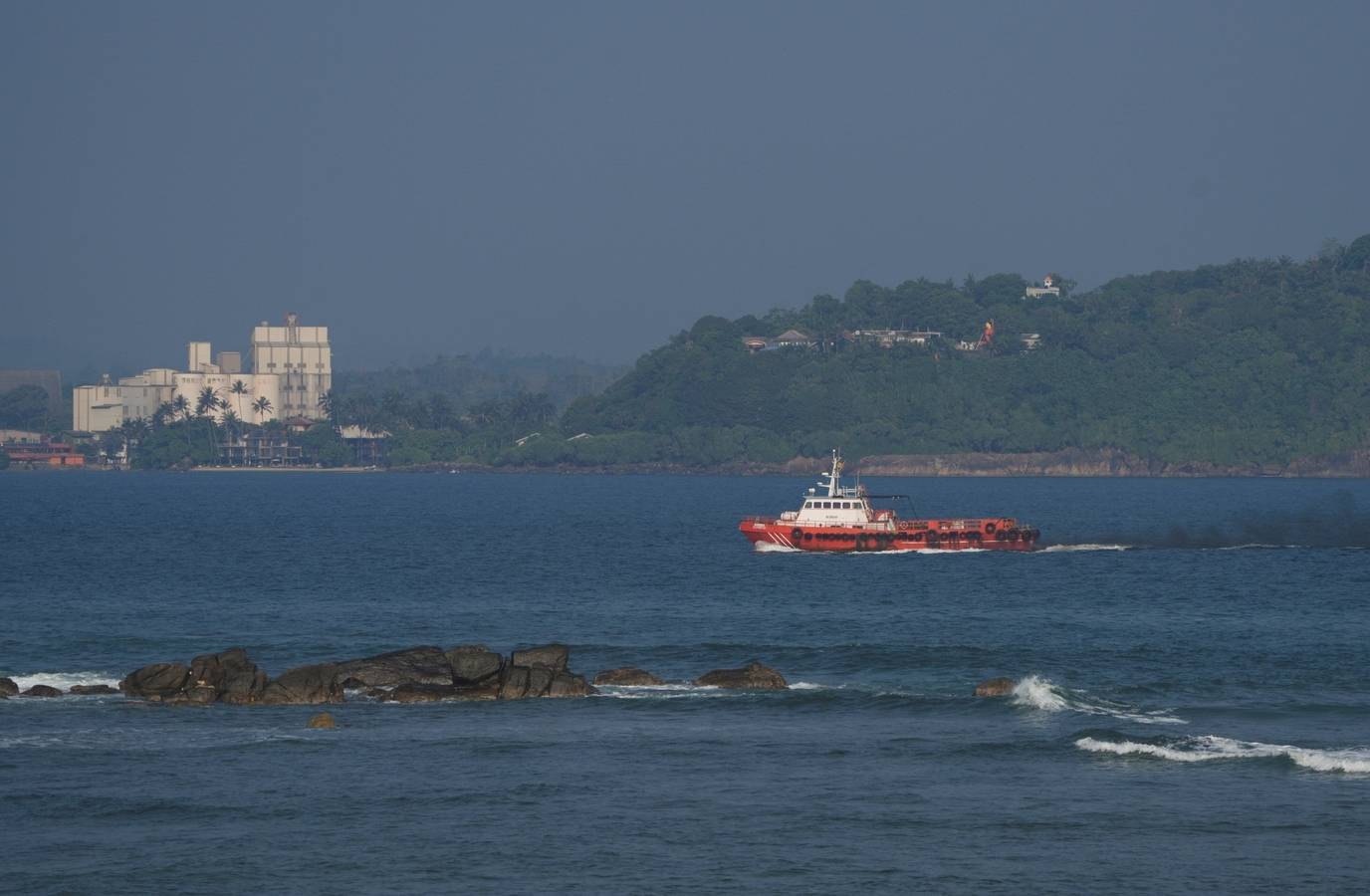 10 Indians on Oil Tanker Targeted by Iran in Gulf Waters Amid Escalating US-Iran Conflict
