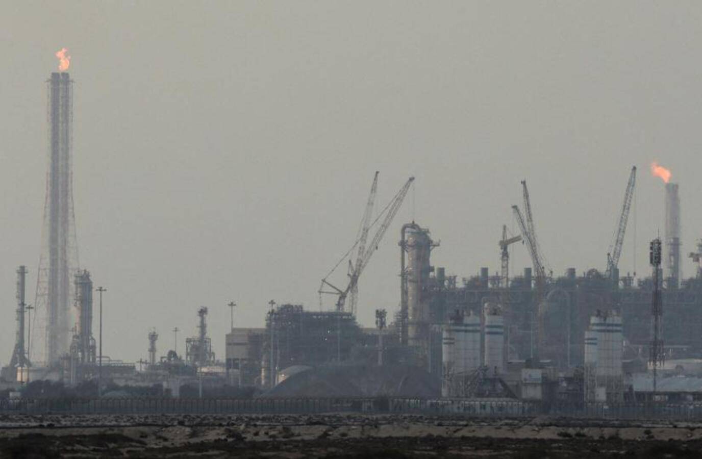 Global Tech Supply Chain at Risk as Qatar LNG Disruption Hits Semiconductors