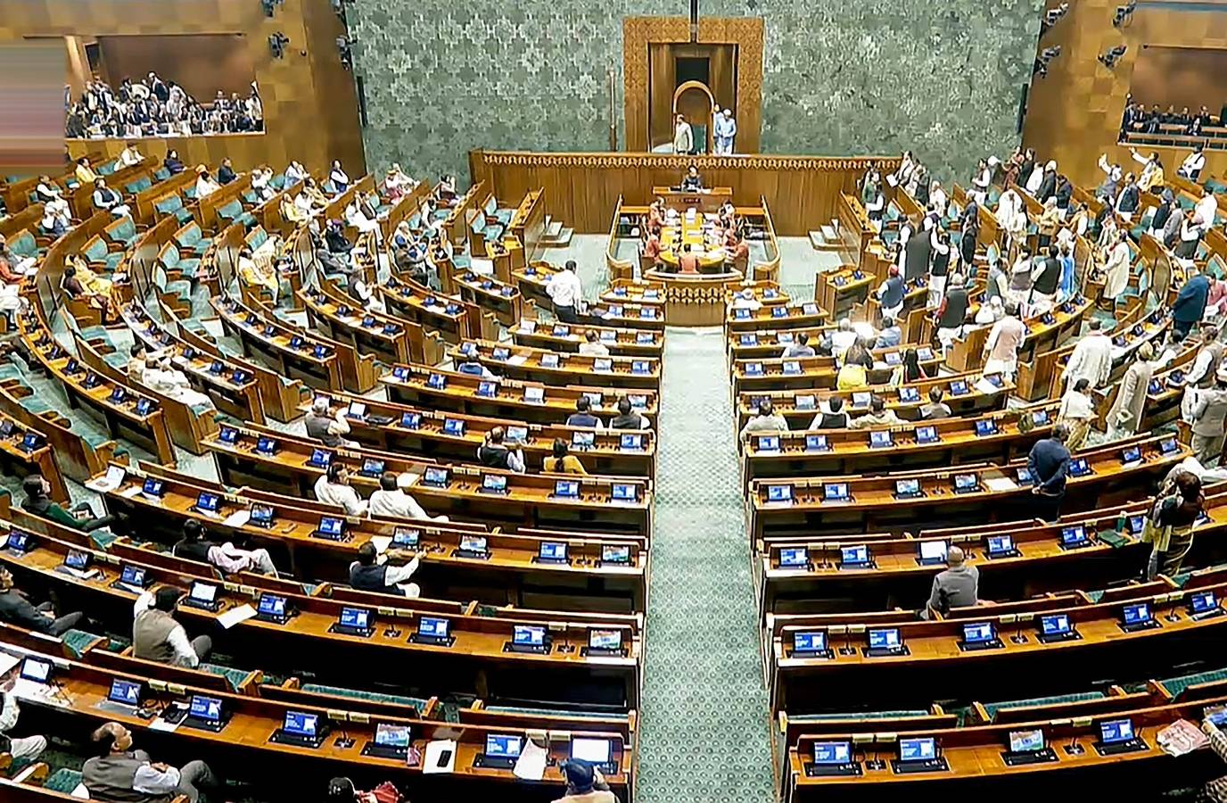 India Parliament Session Set for High-Stakes Confrontation