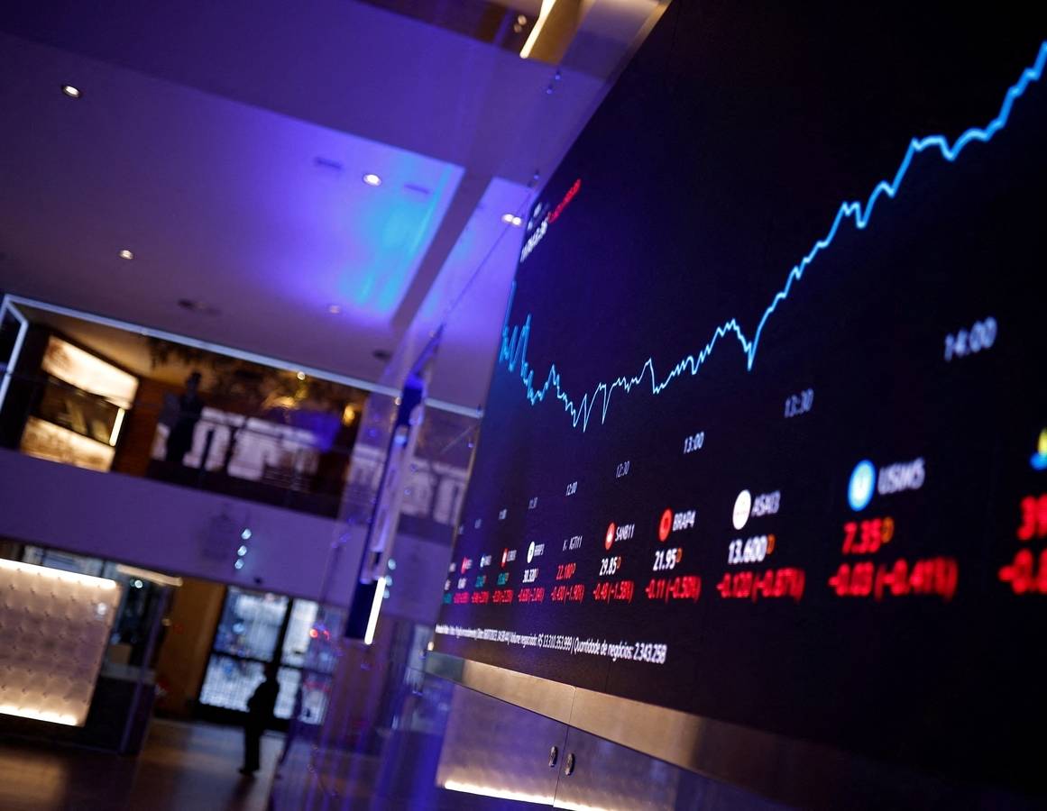 Sensex, Nifty 50 Rebound as Trump's Iran War Remark Eases Global Oil Prices