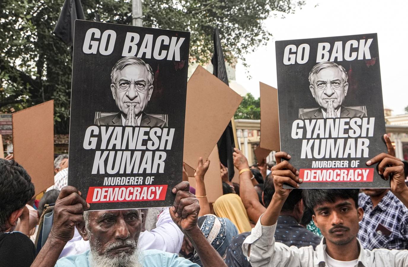 West Bengal Protests Erupt as CEC Faces 'Go Back' Slogans
