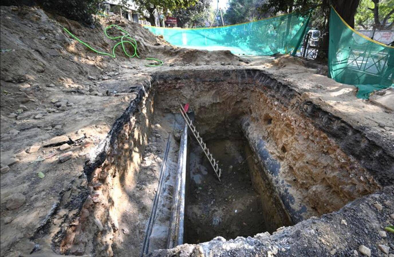 Delhi Contractor Arrested in Janakpuri Pit Death Case After Manhunt