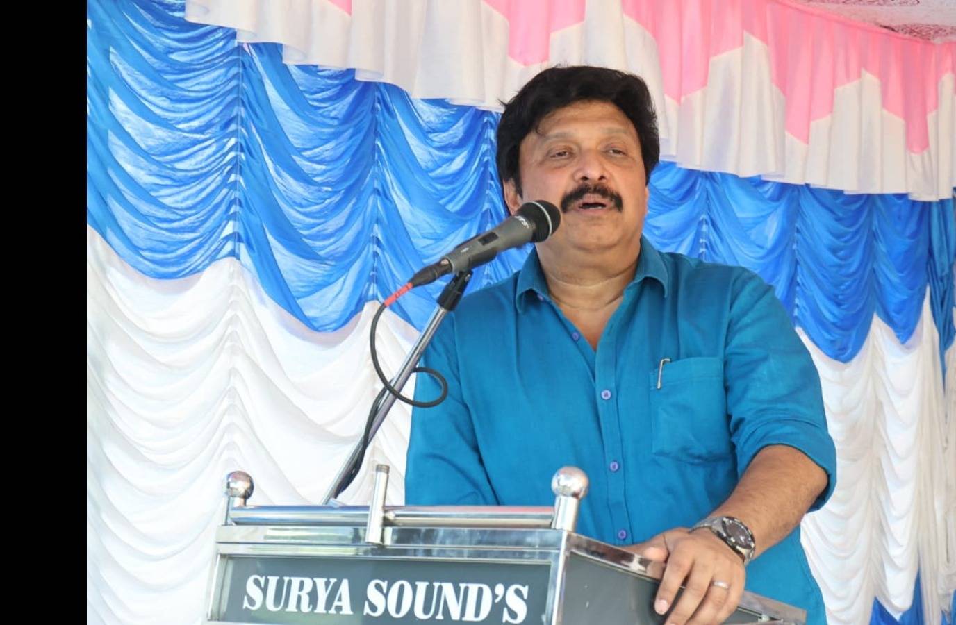 Kerala Transport Minister's Wife Accuses Him of Infidelity, Assault by Staff