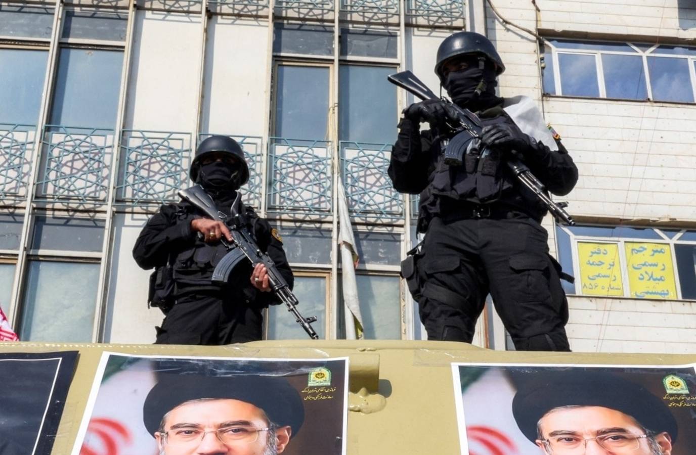 Iran's Leadership Stands Firm Amid Airstrikes, Defying US-Israel Hopes