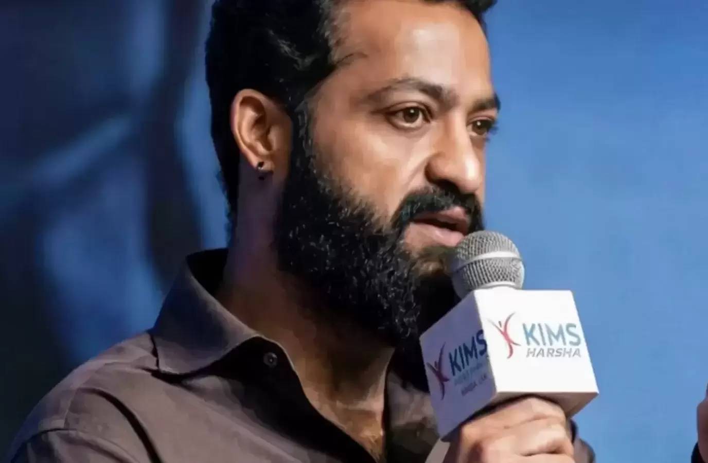 Jr NTR Loses Cool as Fans Cause Chaos at Bengaluru Hospital Event