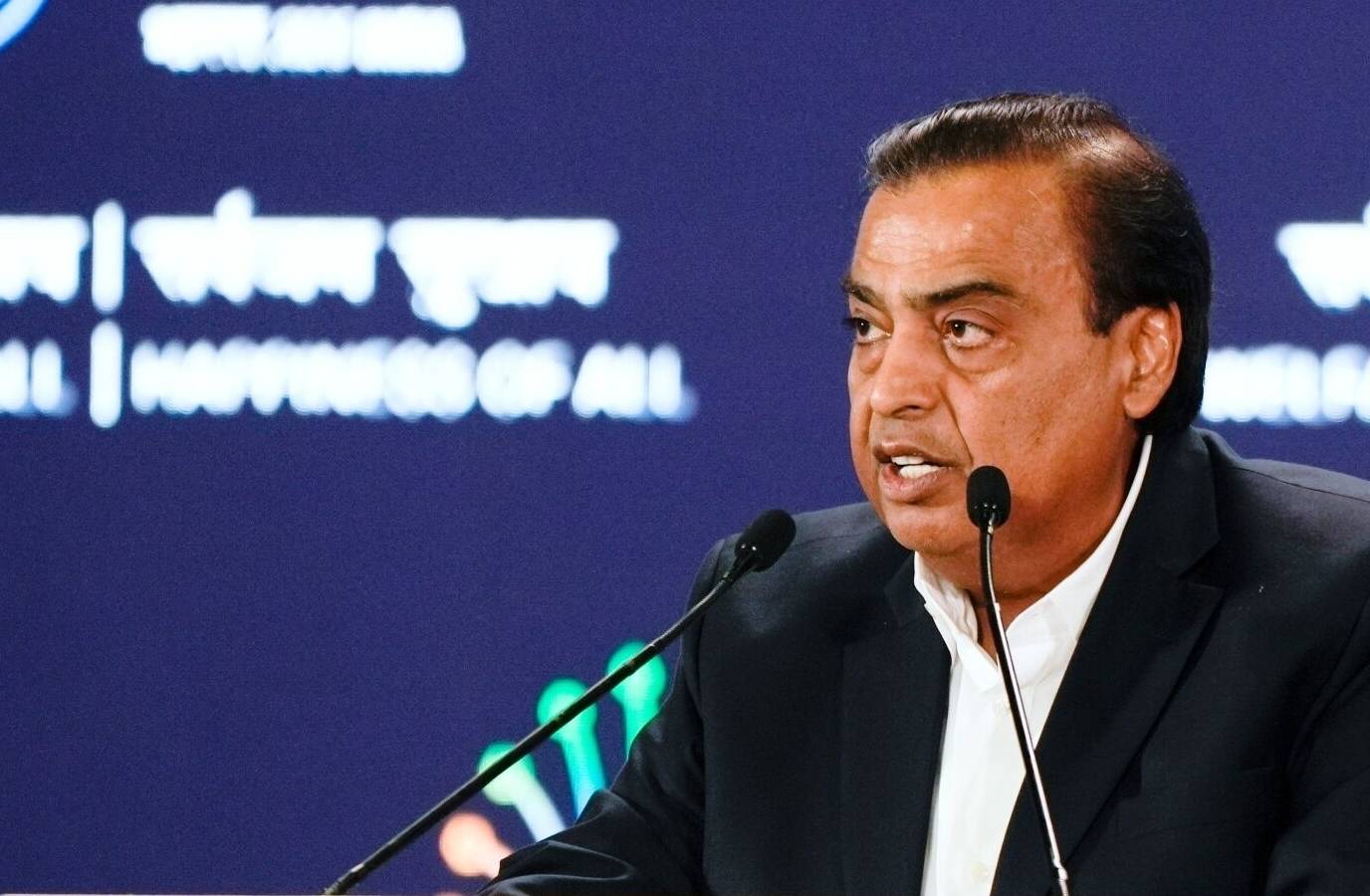 Reliance Stocks React to Trump's US Refinery Announcement