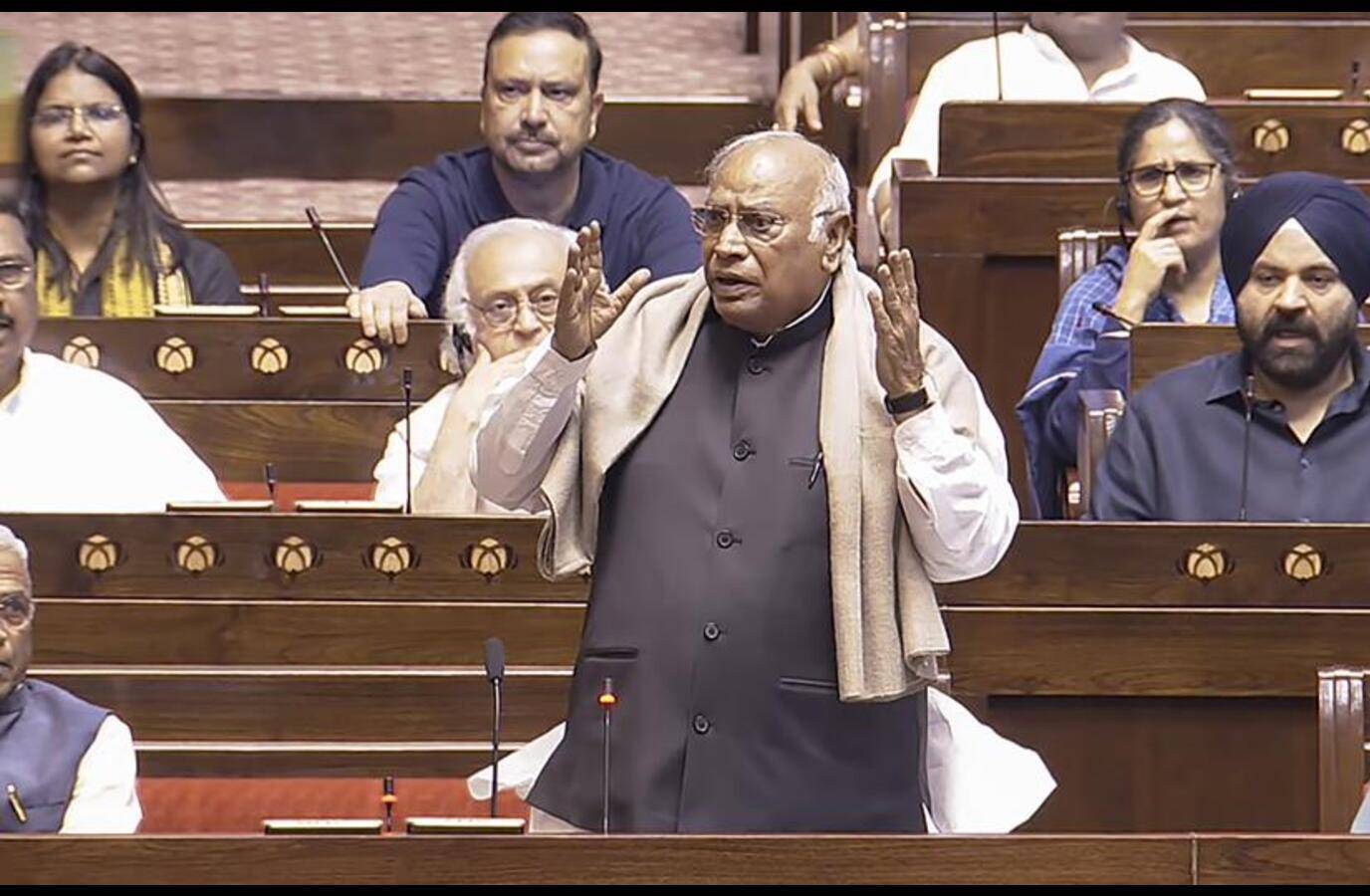 Congress Leader Slams Govt Over Attempt on Abdullah's Life