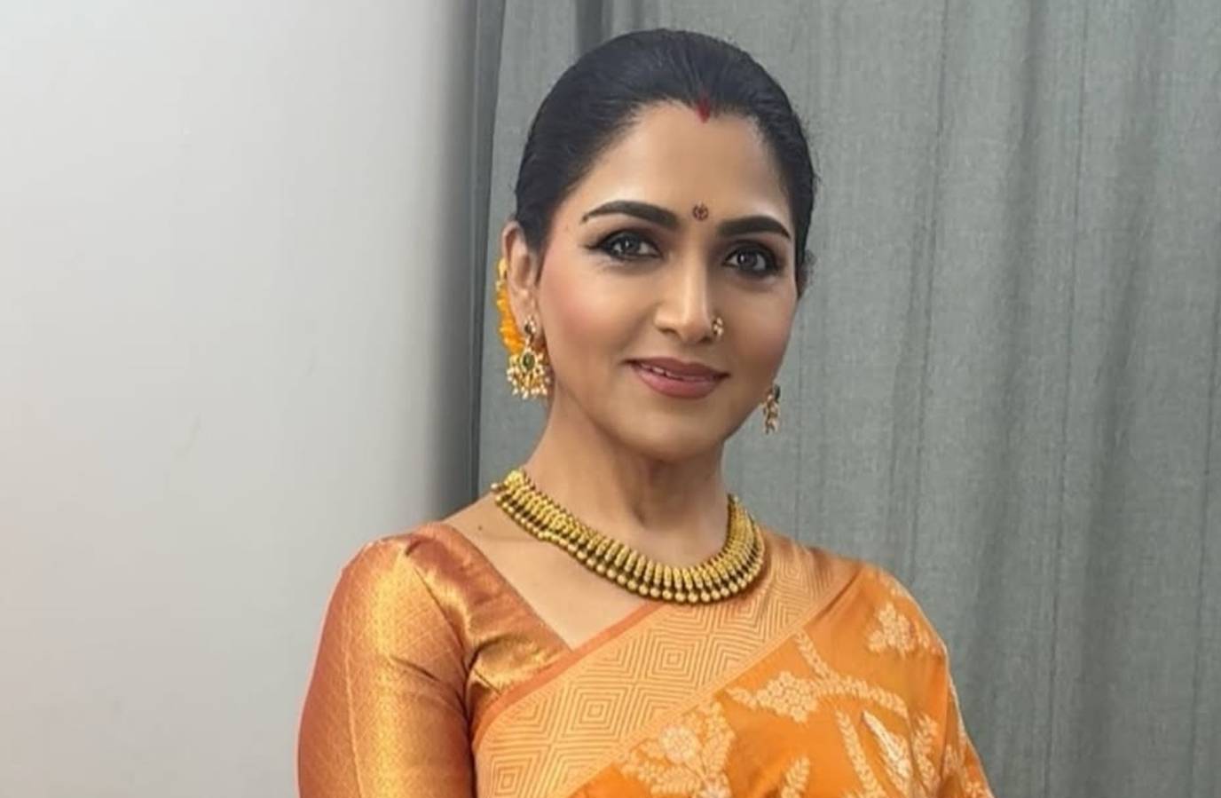 Veteran Actress Khushbu Sundar Finds Young Actresses 'Difficult' to Advise