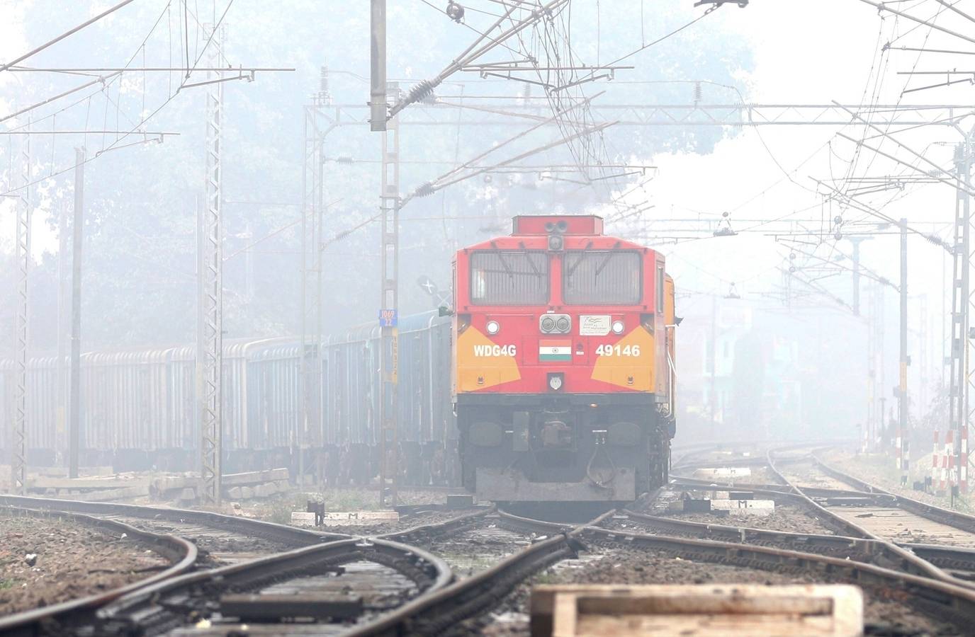 Train Derails in MP, Driver's Quick Action Averts Disaster