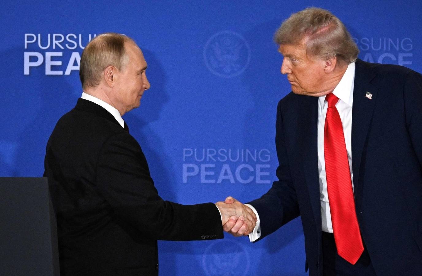 Trump Rejects Putin's Plan to Move Iran's Uranium to Russia