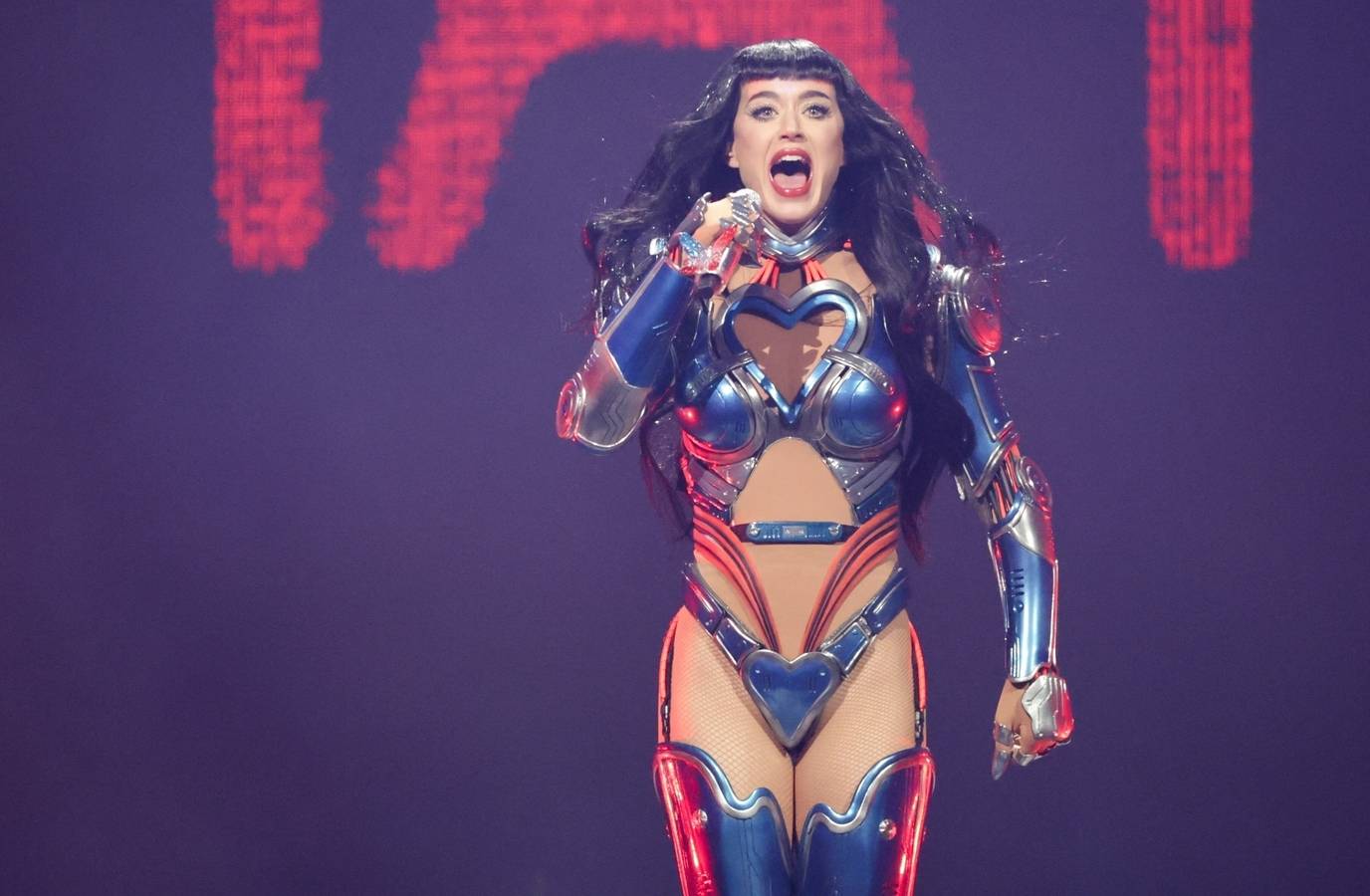 Katy Perry Faces Backlash for 'Tone-Deaf' Response to Struggling Fan