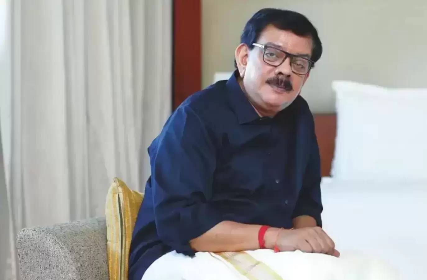 Priyadarshan Slams Bollywood's 'Exhausting' Entourage Culture