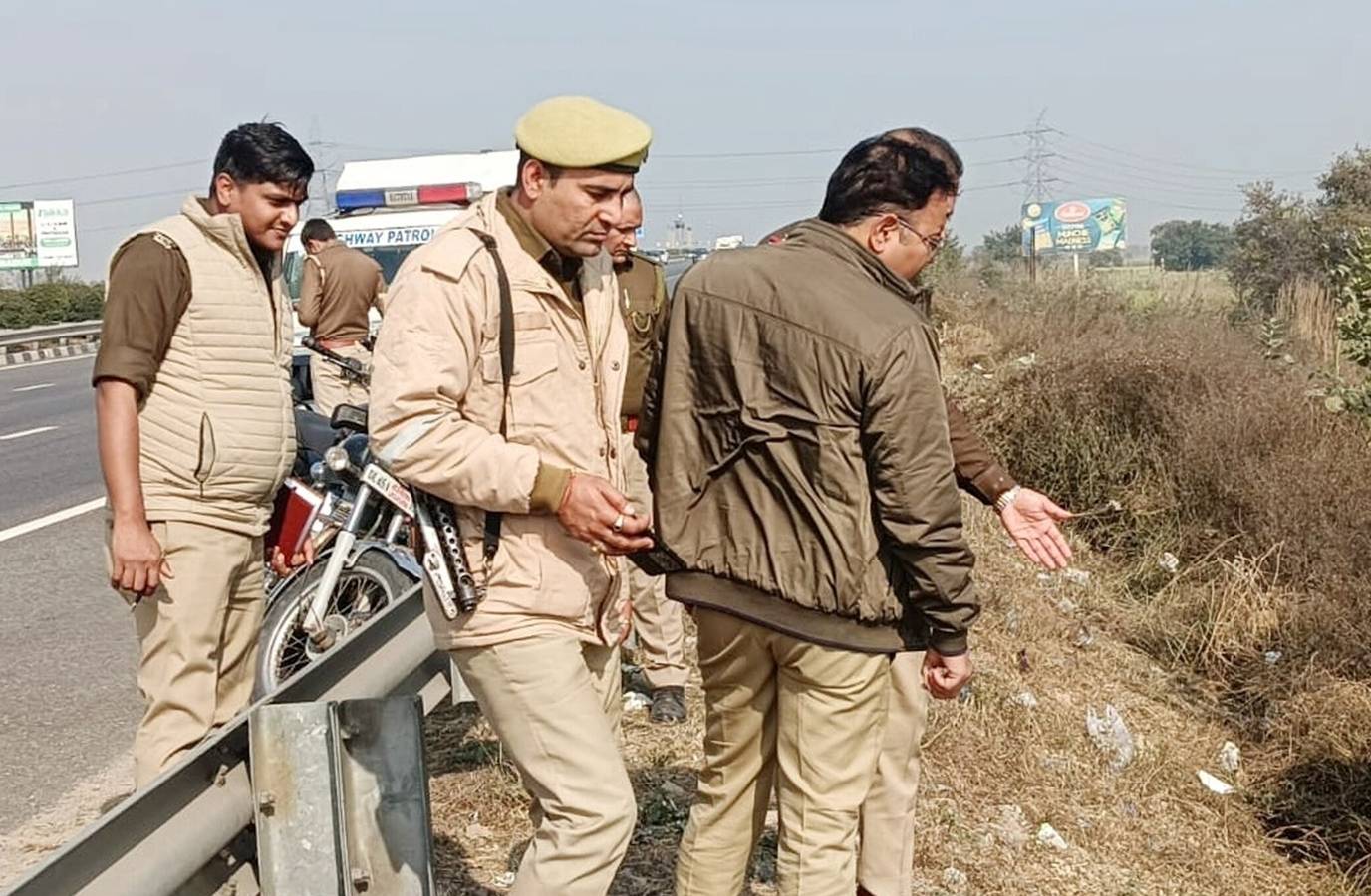 Ghaziabad Woman Arrested for Sharing Sensitive Info with Pakistan-Linked Number