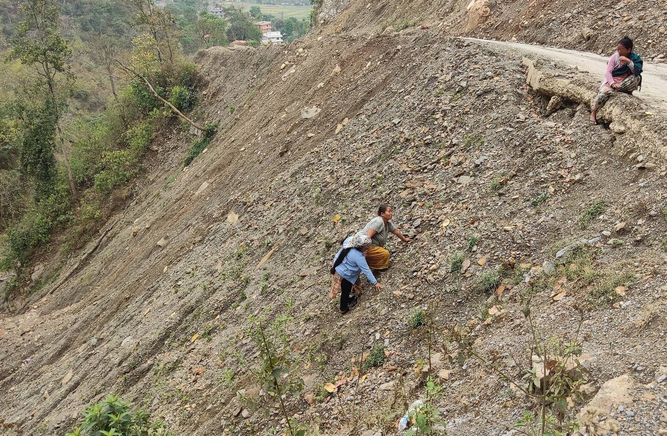 7 Indian Pilgrims Killed in Nepal Bus Crash