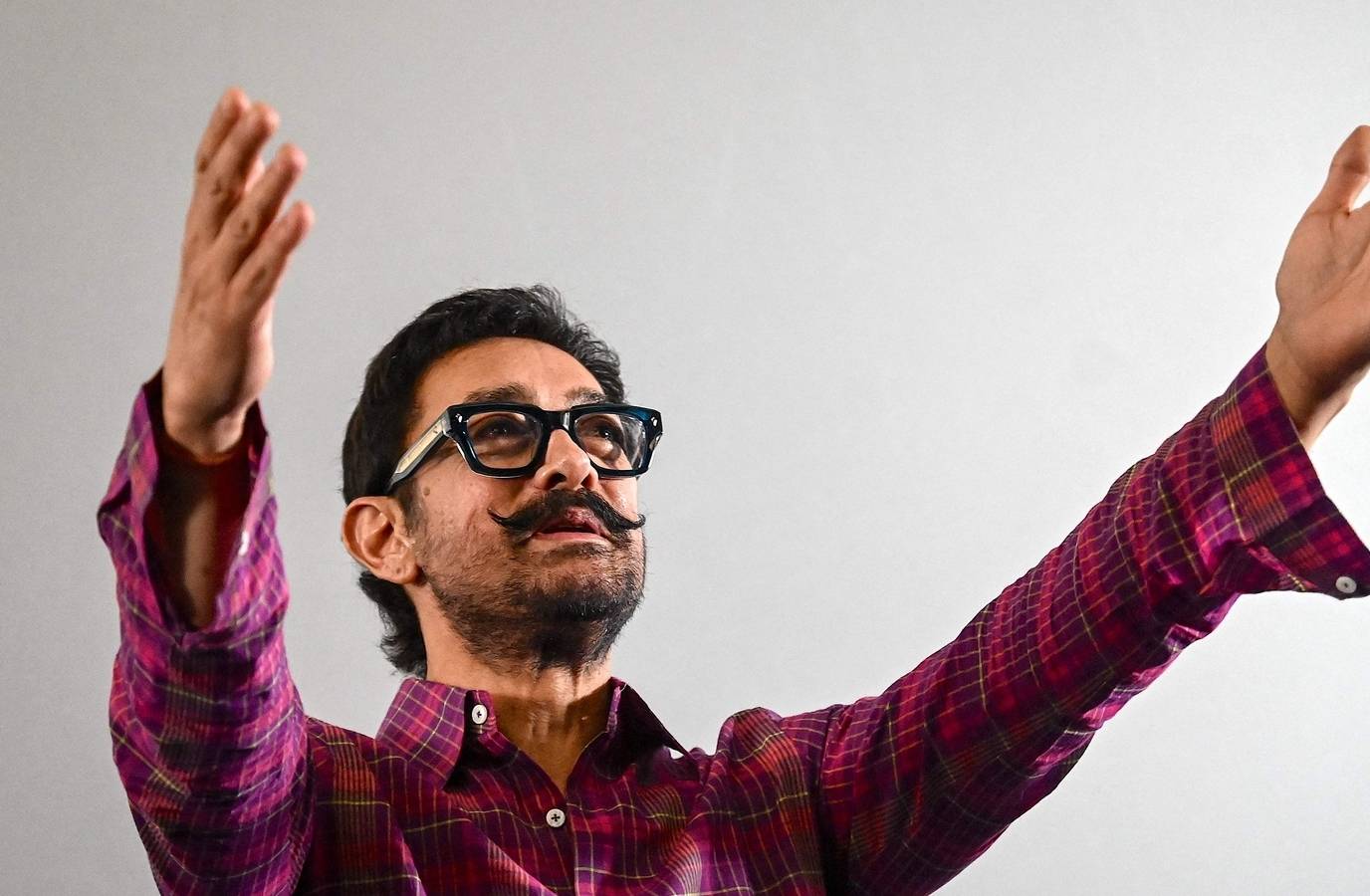 Aamir Khan Reveals Lagaan Cast's Morning Routine: Gayatri Mantra Over English Songs