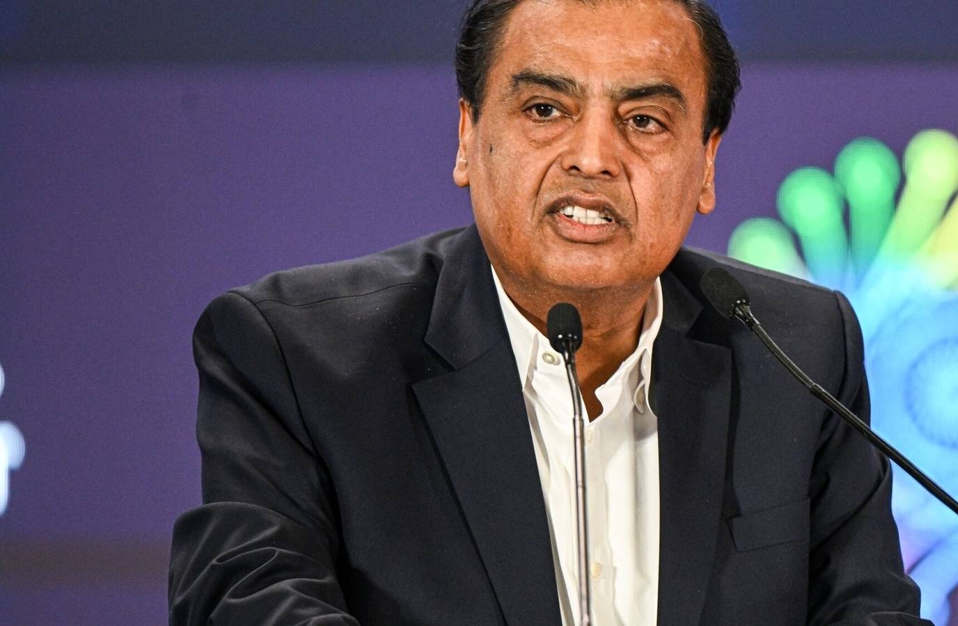 Reliance, Samsung Seal $3-Billion Deal for Green Ammonia Supply