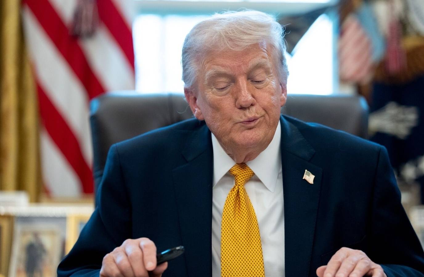 Trump Sets Sights on Cuba After Venezuela and Iran: 'Weakened Nation'