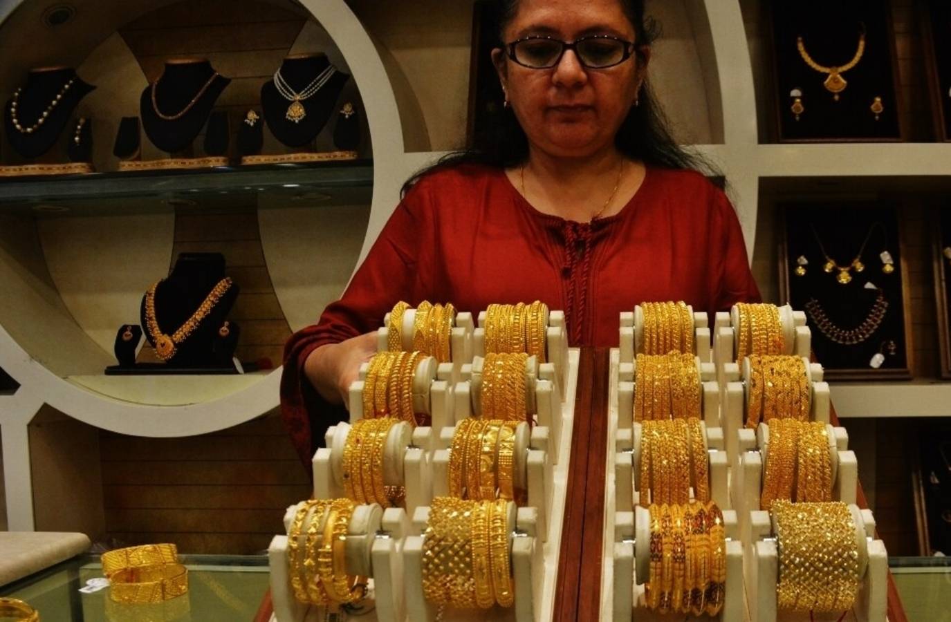 India Gold Prices Rise, 24K Gold Hits ₹1.55 Lakh in Delhi, ₹1.57 Lakh in Chennai