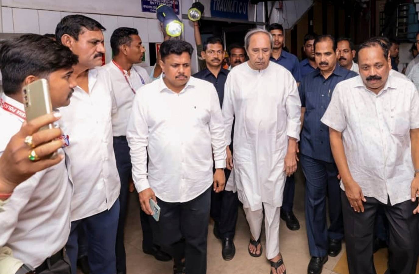 BJD Issues Show Cause Notice to 6 MLAs for Voting Against Party Decision
