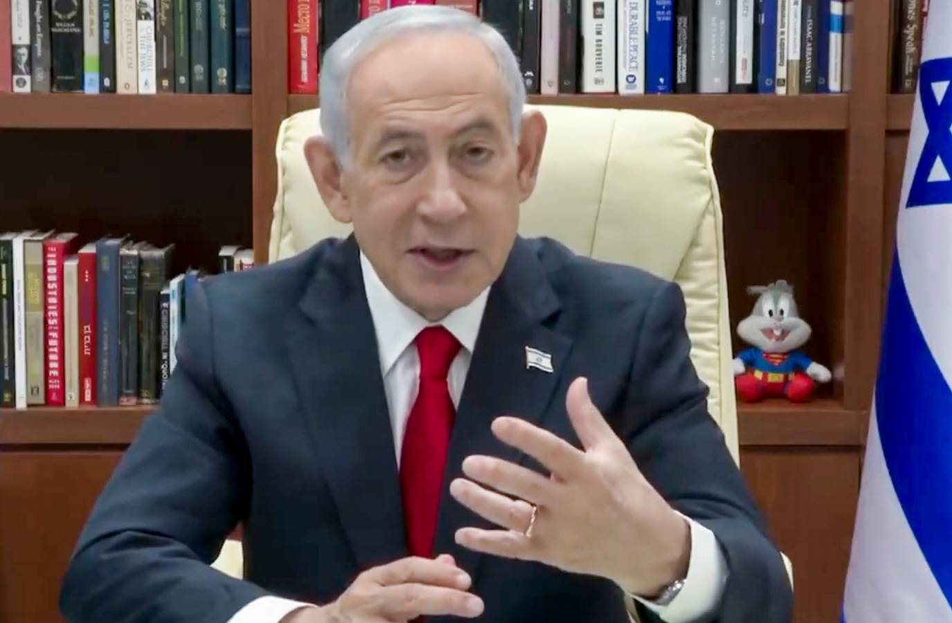 Yair Netanyahu's Return Sparks New Speculation About PM's Health