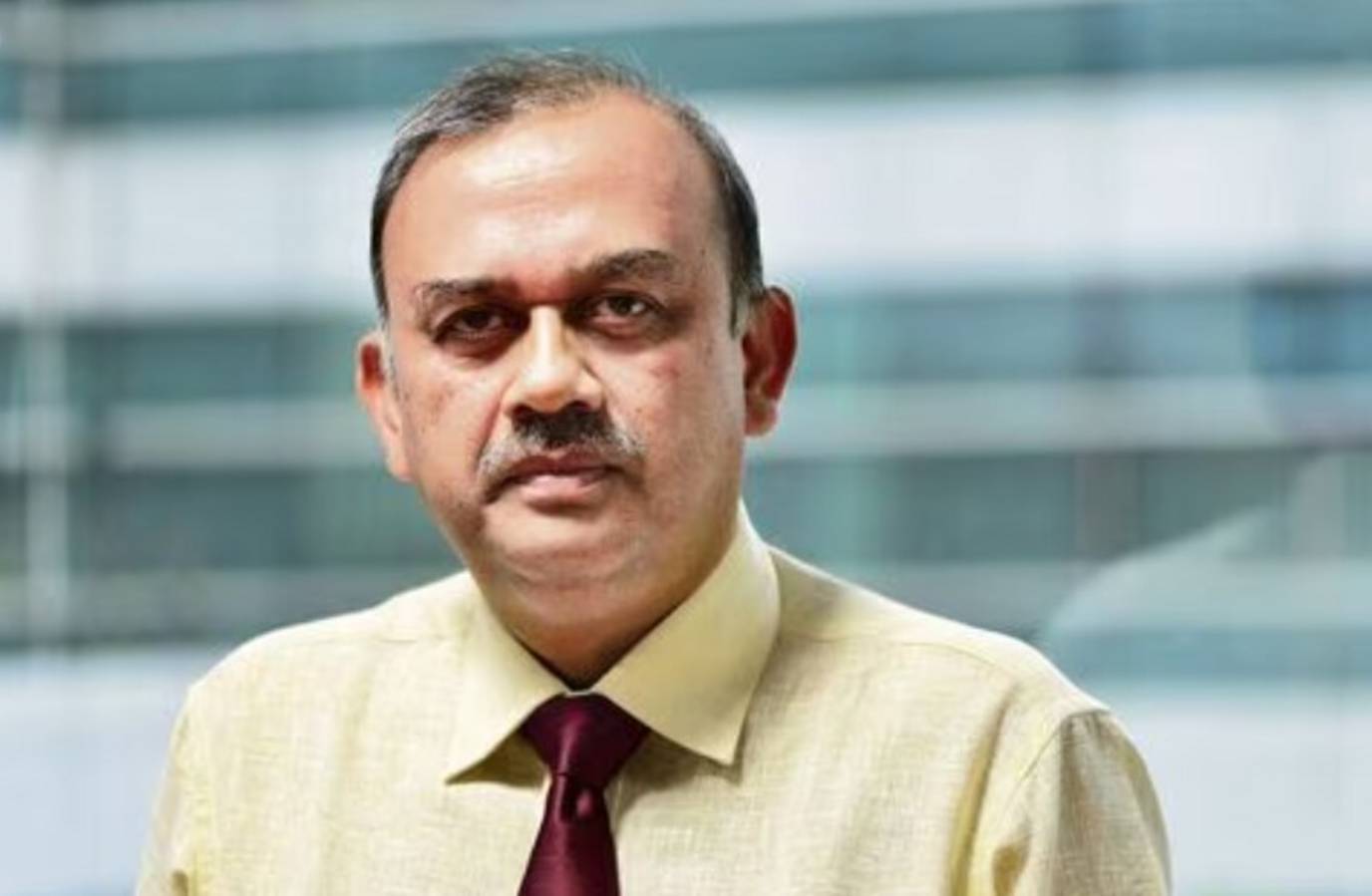 HDFC Bank Chairman Quits Over Ethical Concerns, RBI Approves Interim Successor