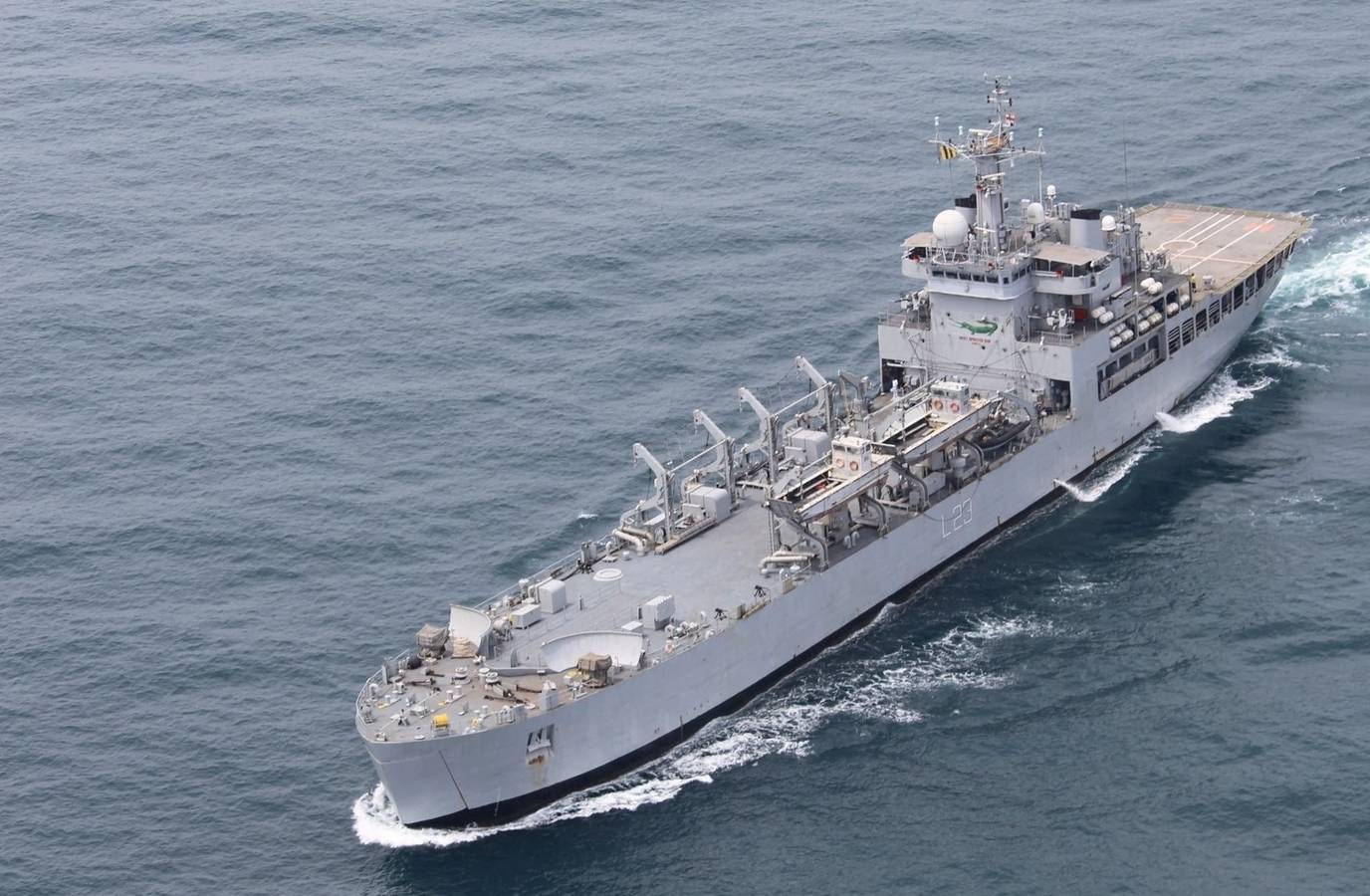 India Boosts Naval Presence in Gulf of Oman Amid Strait of Hormuz Tensions