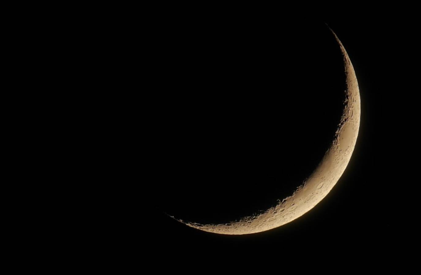 Saudi Arabia Declares Eid-ul-Fitr Start Date After Crescent Moon Sighting