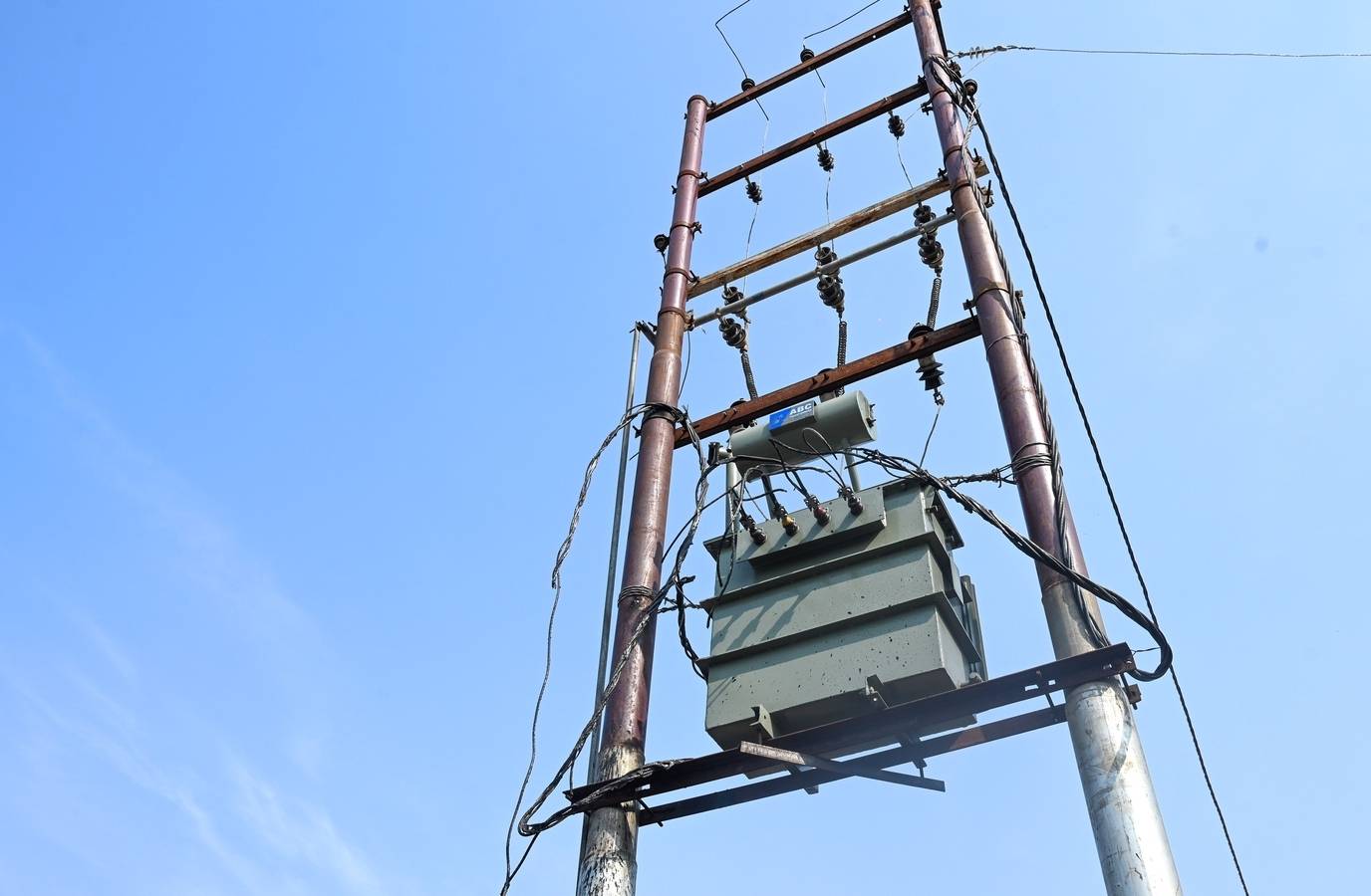 Labourer Electrocuted in Delhi's Kapashera, Mason Injured in Construction Accident