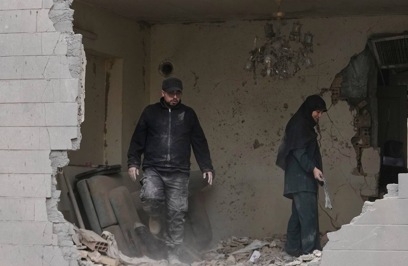 Global Tensions Escalate as Iran War Enters 21st Day