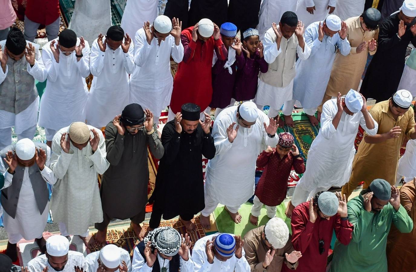 India's Shia Community Mourns Ayatollah Ali Khamenei's Death, Eid Celebrations Cancelled