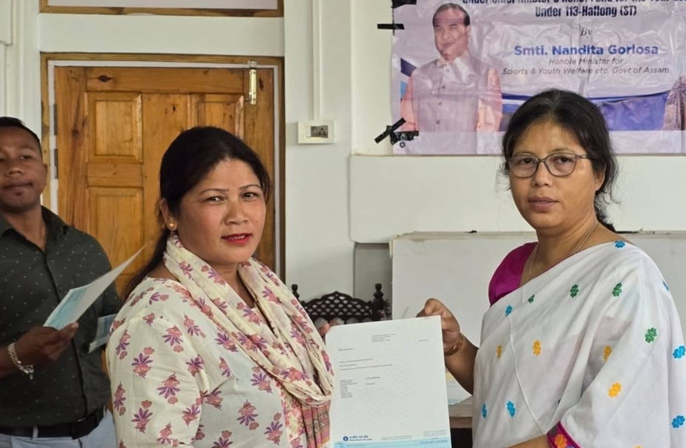 BJP Leader Nandita Gorlosa Joins Congress in Last-Minute Assam Poll Switch