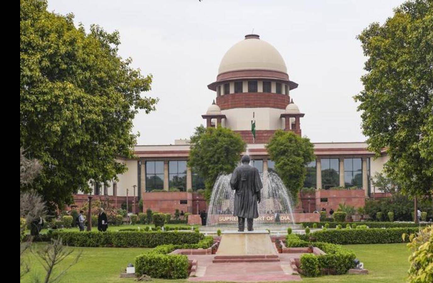 West Bengal Government Rapped by Supreme Court for Stalling Kolkata Metro Work