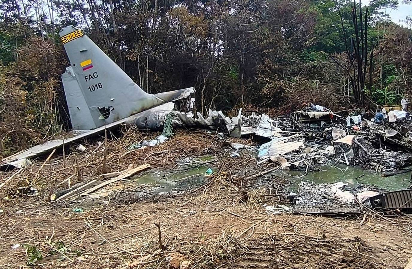 Colombia Air Disaster Death Toll Climbs to 69, US-Donated Plane Blamed