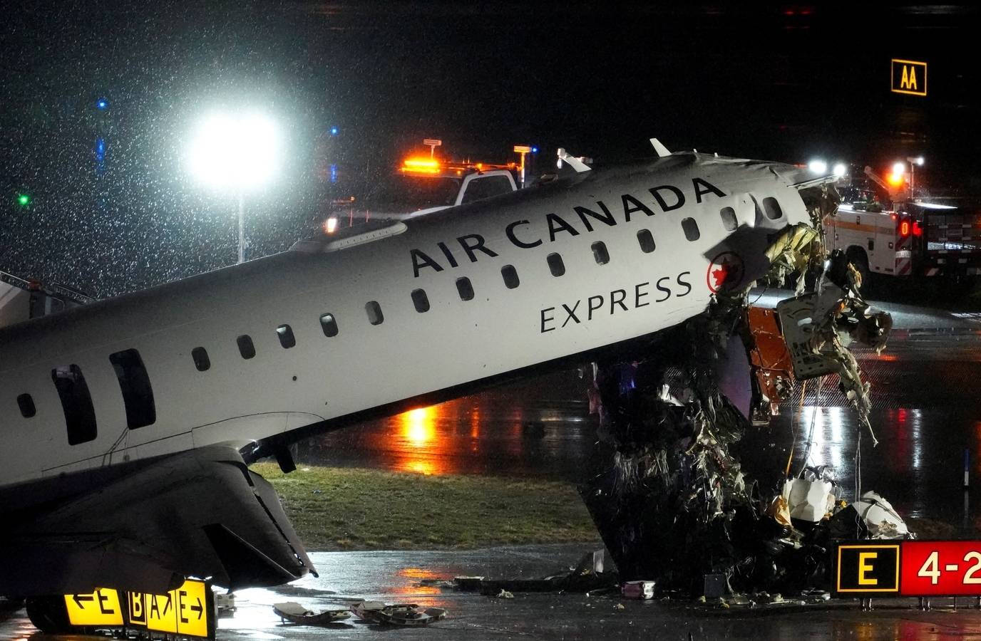 Pilots Warned of LaGuardia Safety Risks Months Before Fatal Crash