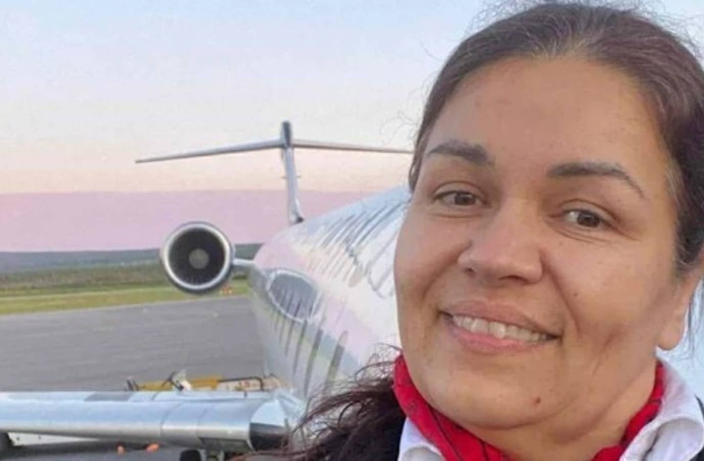 Miracle on the Runway: Flight Attendant's Bizarre Survival in Air Canada Crash