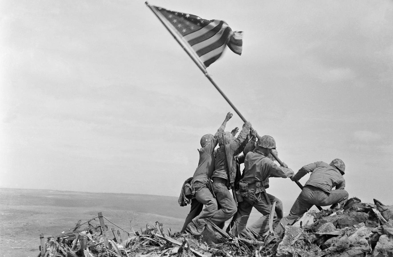 US Senator's Iwo Jima Recall Sparks Iran War Fears Amid Kharg Invasion Plans