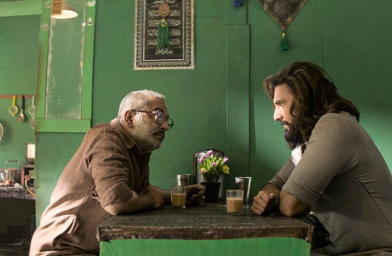 Ranveer Singh's Dhurandhar 2 Smashes Records, Earns ₹575 Crore in 6 Days