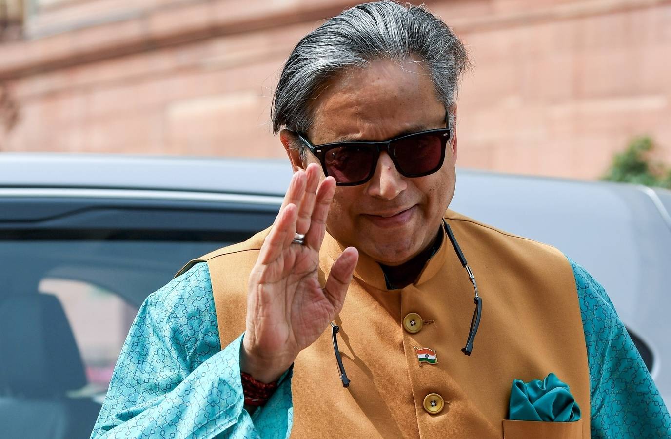 Shashi Tharoor Slams Modi Govt for Missing Chance to Lead US-Iran Peace Talks