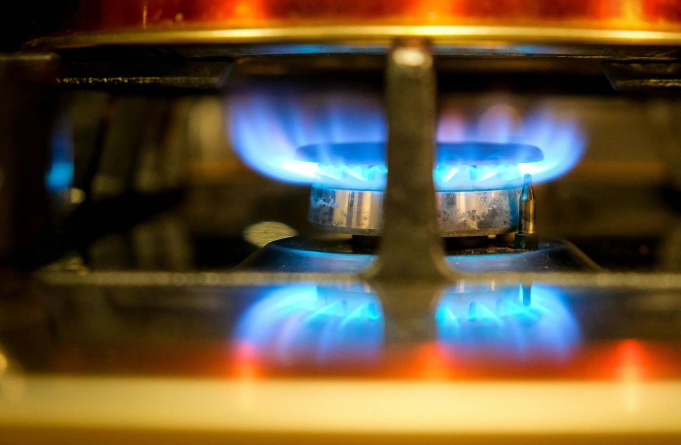 India's LPG to PNG Shift: What It Means for Households and How to Make the Switch