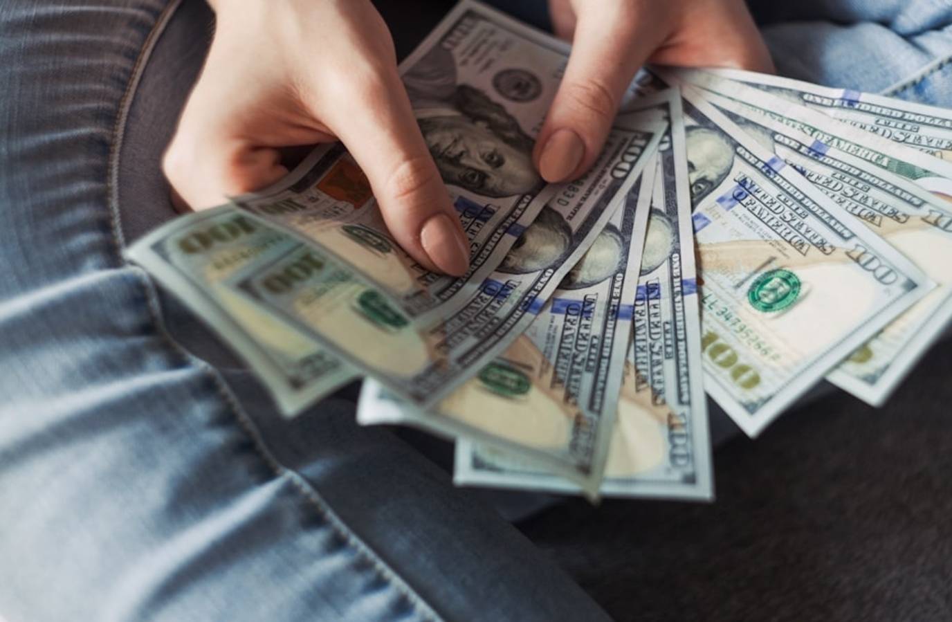 IRS Refunds Rise by $350, But $4,000 Expectations Unmet