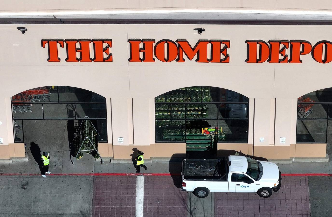 Texas Home Depot Shooting: Suspect Kobe Lee Mosser in Custody, No Injuries Reported
