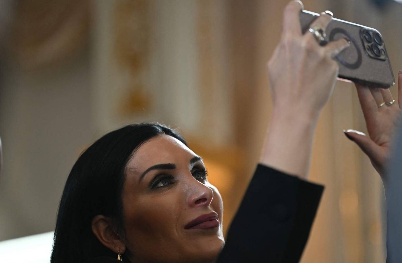 Laura Loomer Slams Erika Kirk's TPUSA Amid Joe Kent Testimony Row