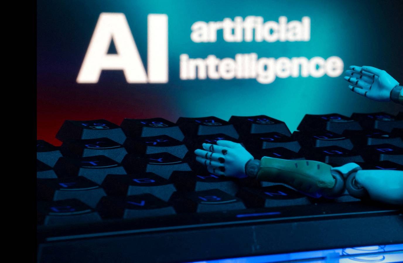 India Considers Comprehensive AI Law Amid Rising Concerns