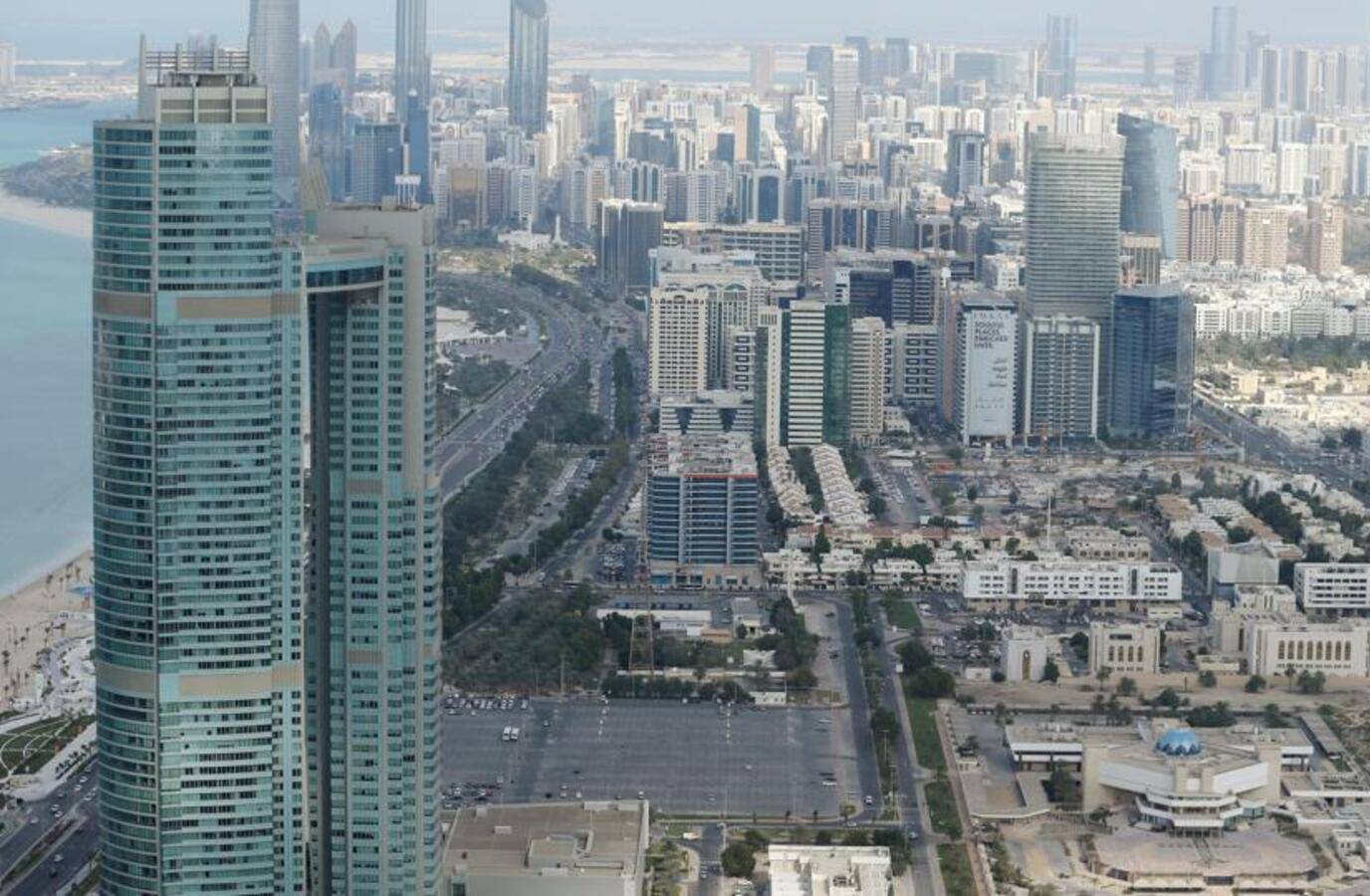 12 Injured in Abu Dhabi Debris Incident: 5 Indians Among Wounded