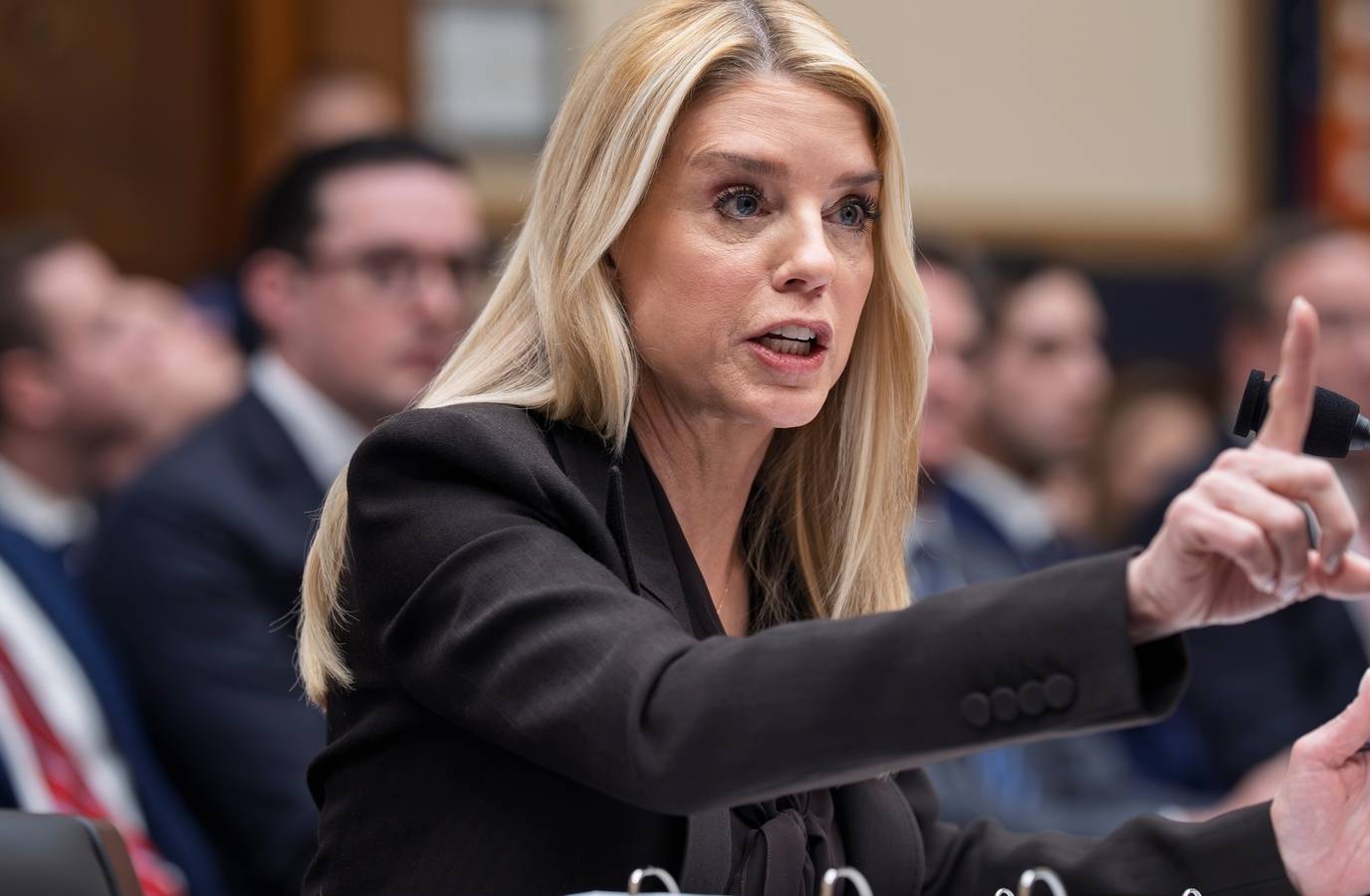 Pam Bondi firing row: Eric Swalwell clears air on Christine Fang ‘tip off’ reports; mocks Trump | Hindustan Times