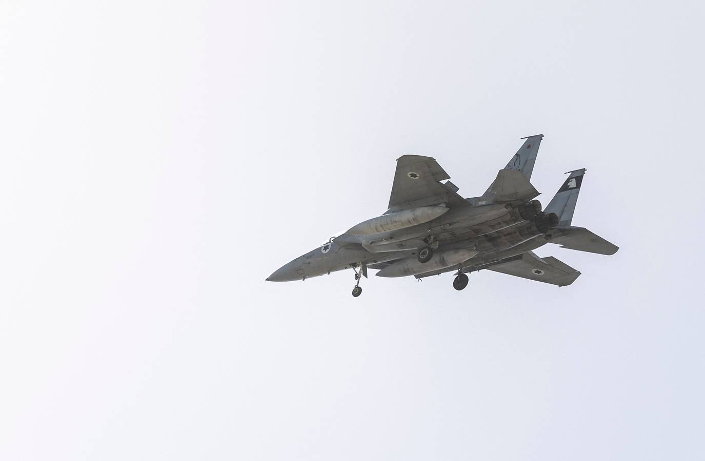 US F-15 Crew: One Rescued, Second Missing as Iran Offers Reward