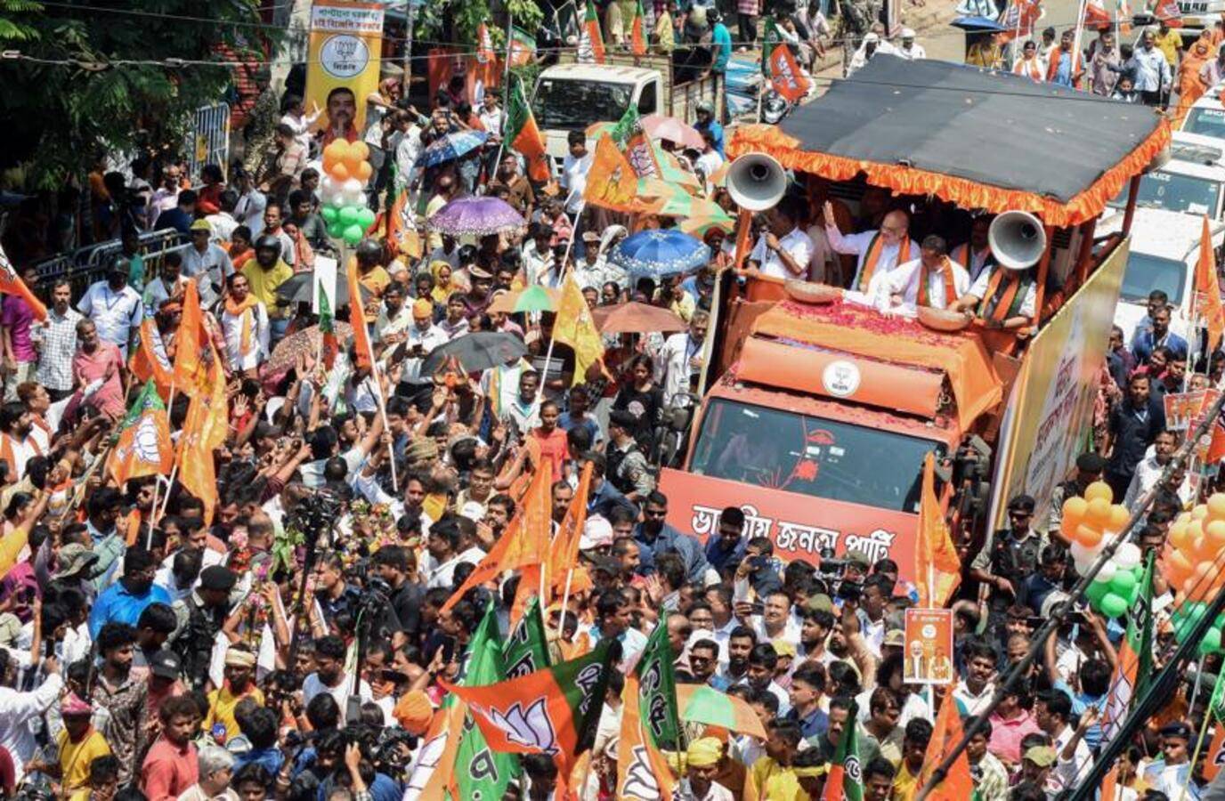 ECI Slams Kolkata Police in Suvendu Nomination Chaos