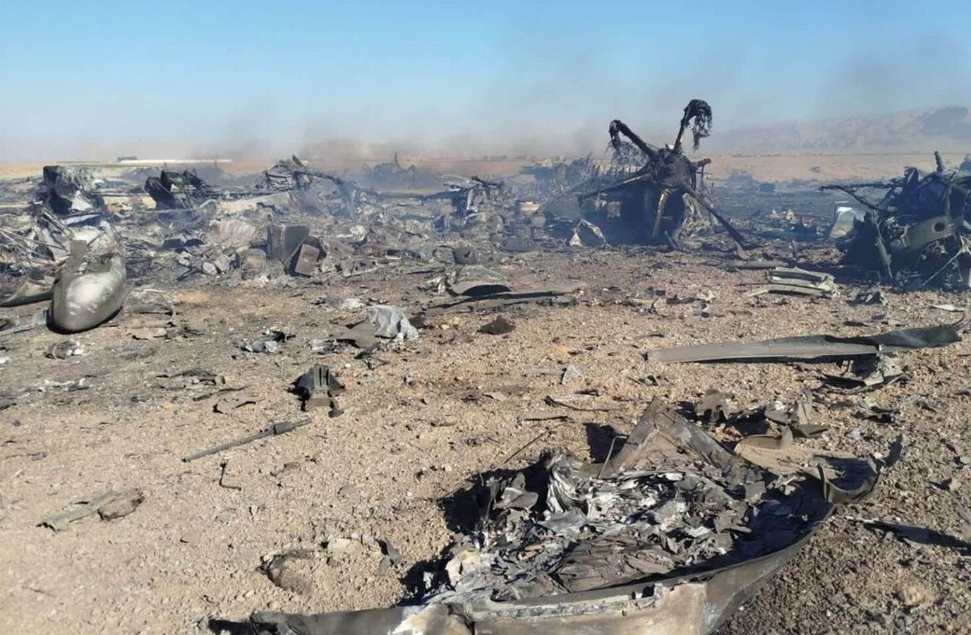 US Airman's Daring Escape from Enemy Lines in Iran: A 7,000-Ft Climb and Rescue